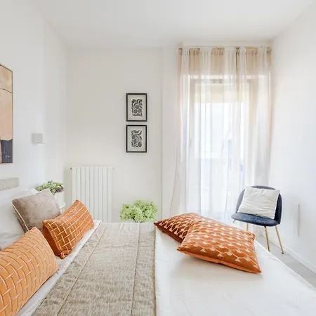 The Sunwall Loft Lucca