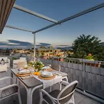 The Sunwall Loft Lucca