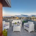 The Sunwall Loft Lucca