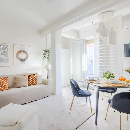 The Sunwall Loft Lucca